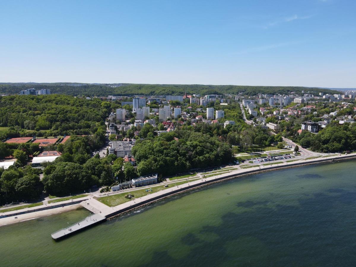 Apartament Redlowo Gdynia Exterior photo